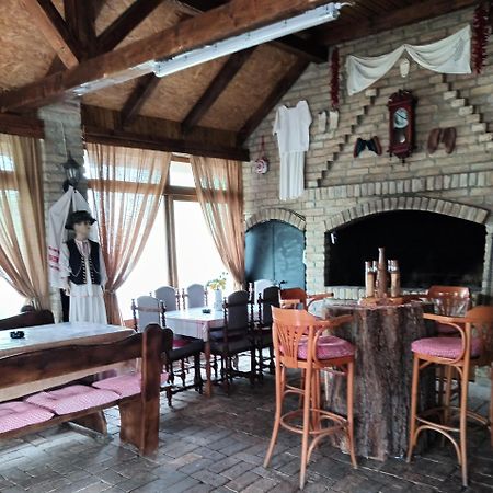 Apartments Bakine Carolije Karanac Zewnętrze zdjęcie