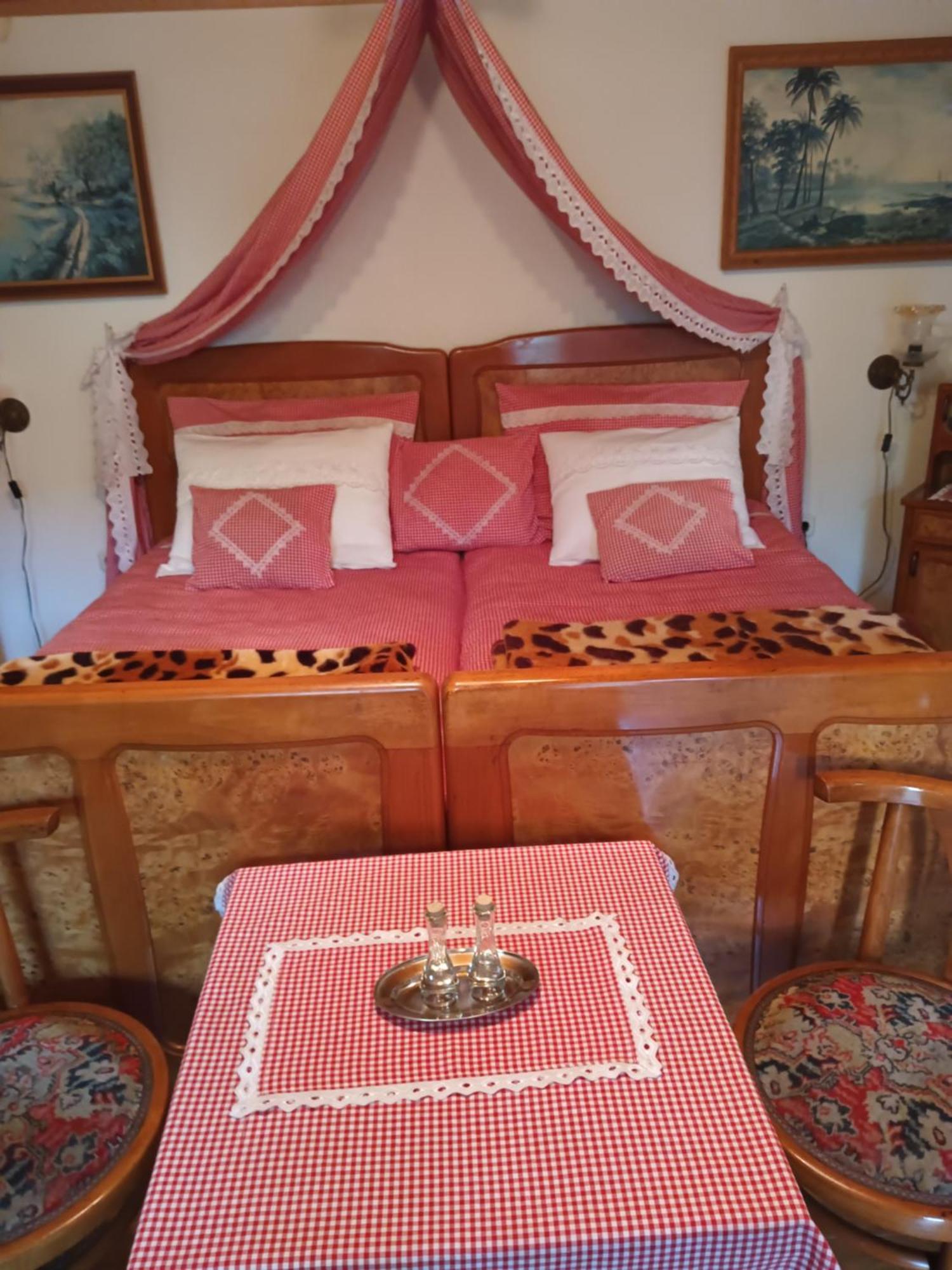 Apartments Bakine Carolije Karanac Zewnętrze zdjęcie